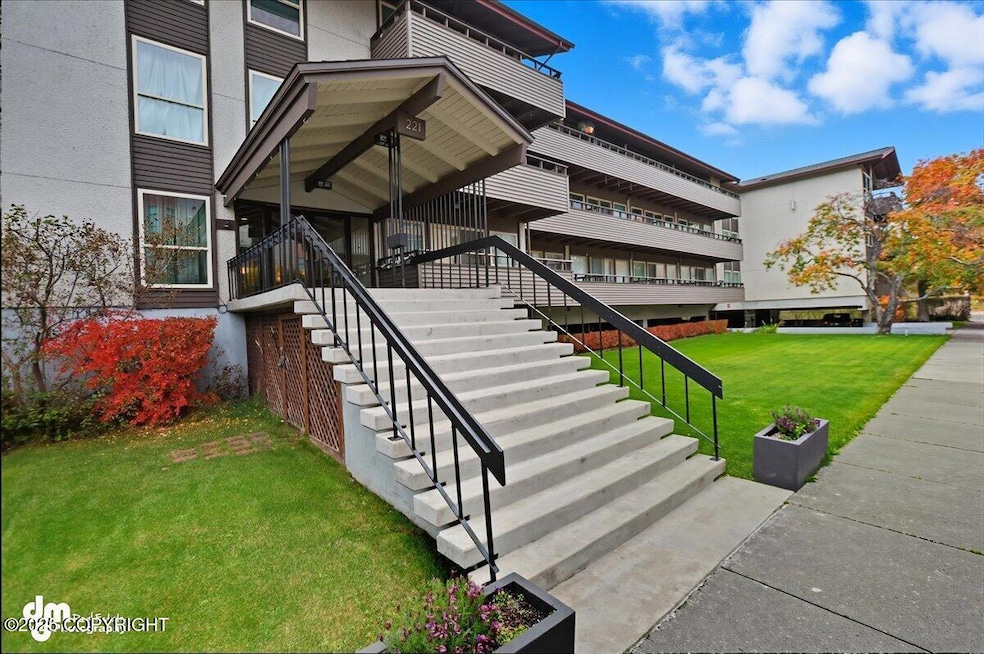 221 E 7th Ave unit 310, Anchorage, AK 99501 - photo 1