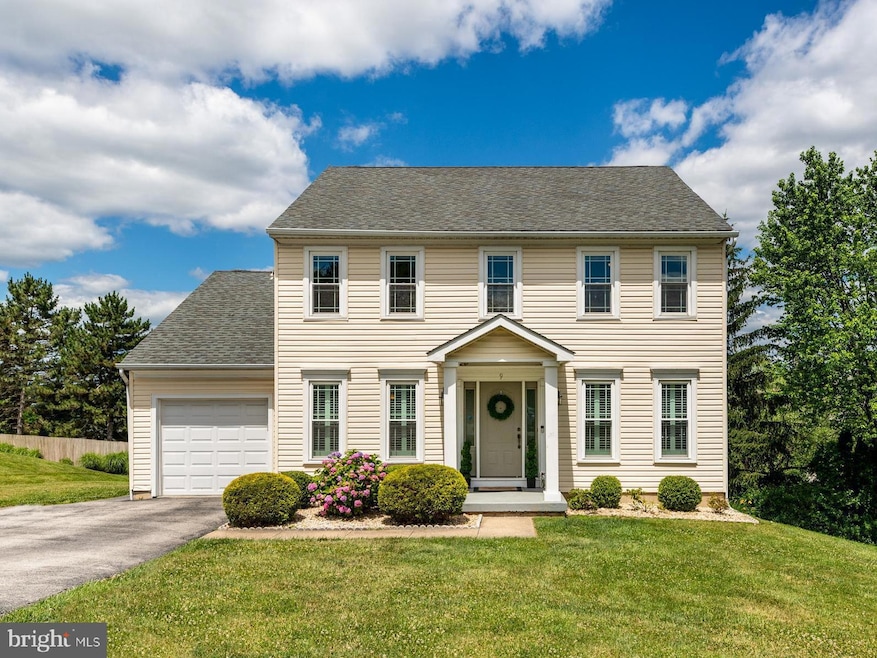 9 Red Bird Ln, Conshohocken, PA 19428 - photo 1