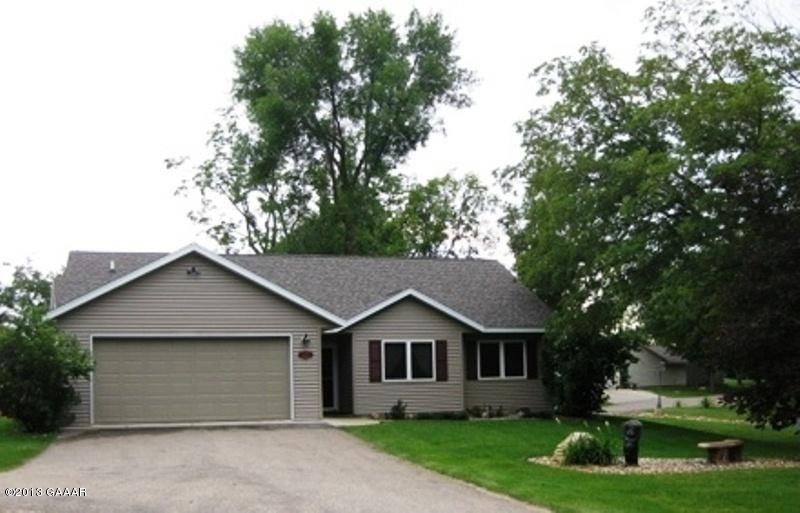 14280 E Lk Miltona Exterior