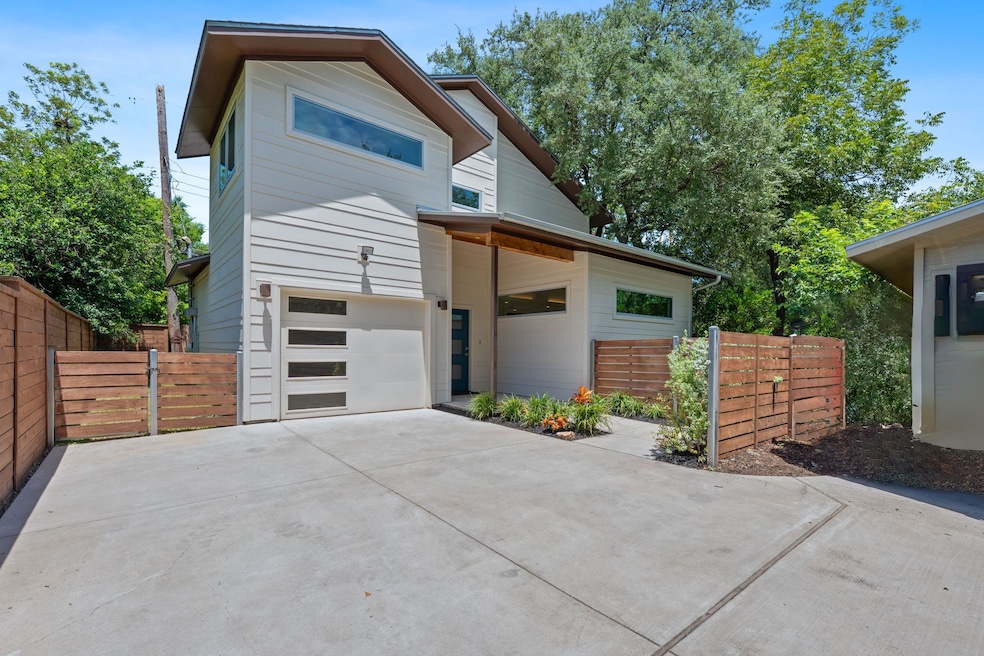 4716 Caswell Ave unit B, Austin, TX 78751 - photo 1