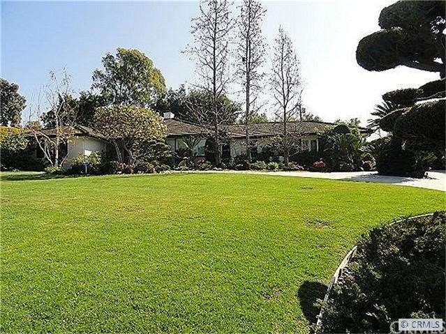 Beautiful home on  one of Friendly Hills most desi