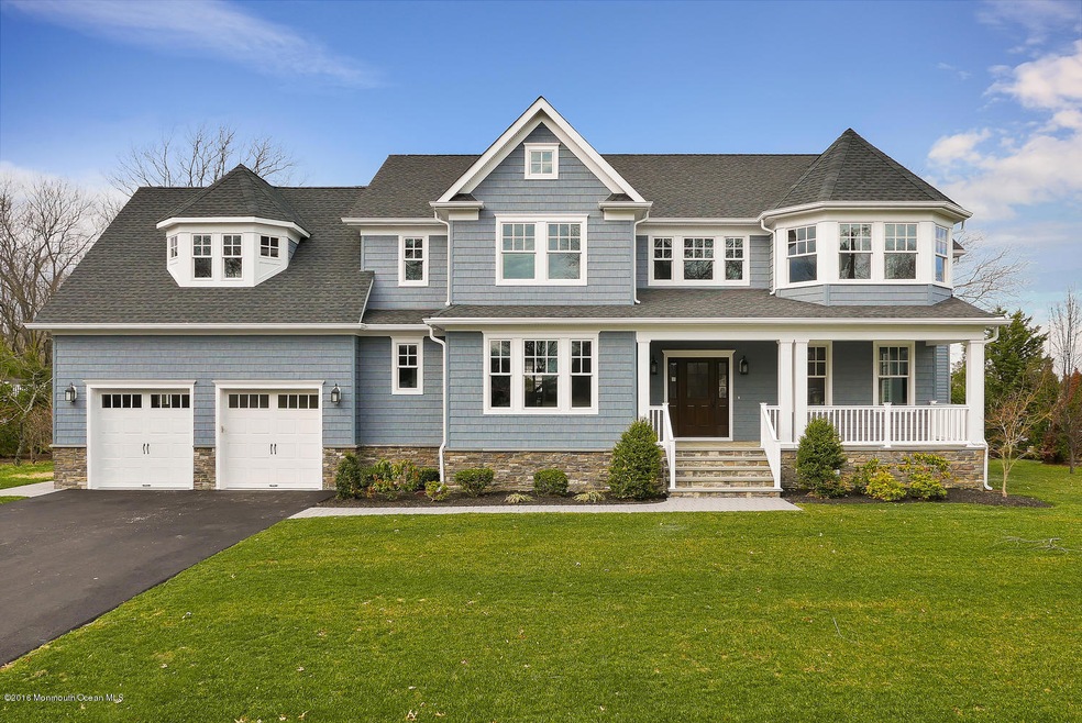 100 Winding Way - exterior