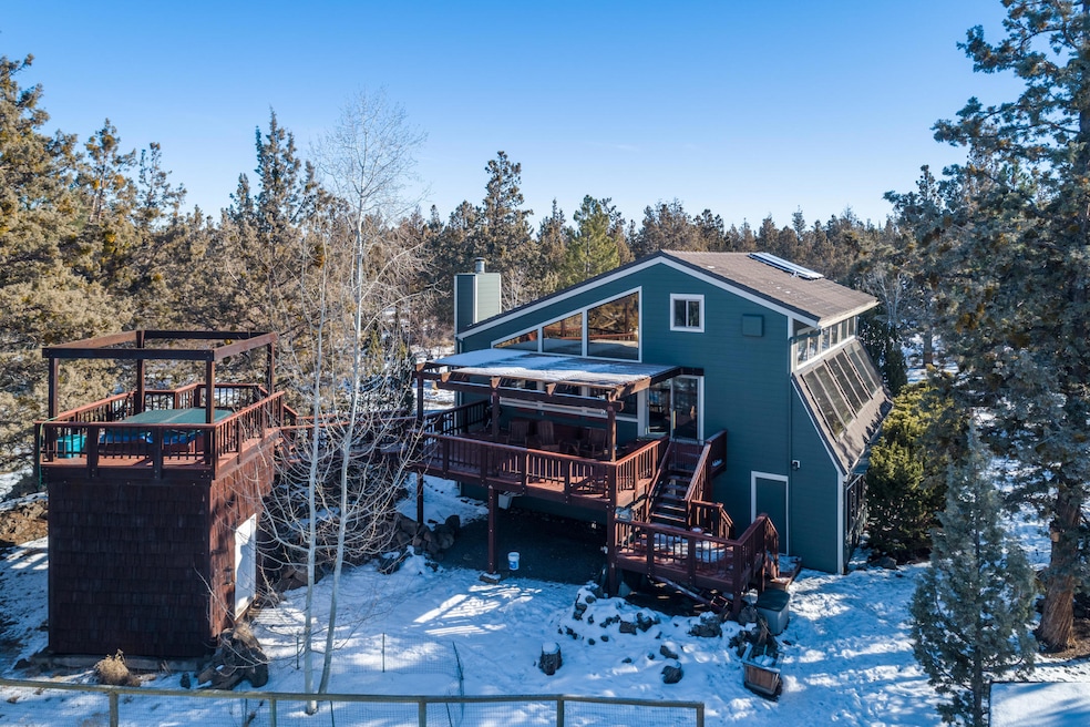 64295 Schibel Rd, Bend, OR 97703 - photo 1