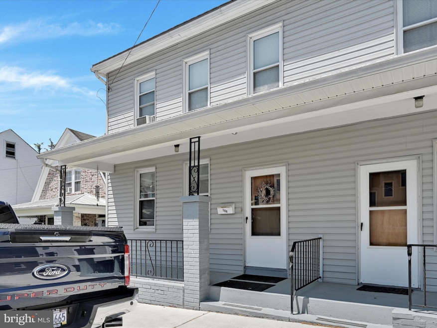 124 S Warren St, Orwigsburg, PA 17961 - photo 1