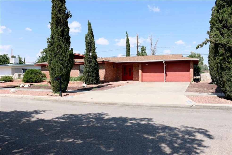 15088 Homestead Dr, El Paso, TX 79928 - photo 1