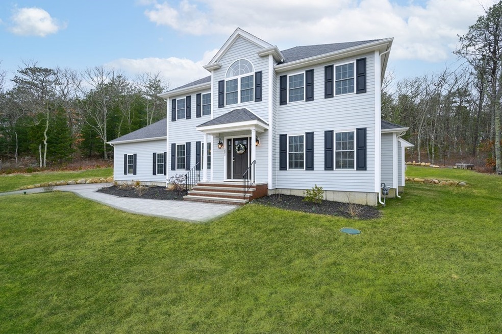 202 Hill And Plain Rd, East Falmouth, MA 02536 - photo 1
