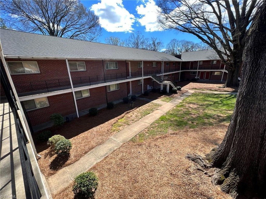 1608 W Northwest Blvd unit M, Winston Salem, NC 27104 - photo 1