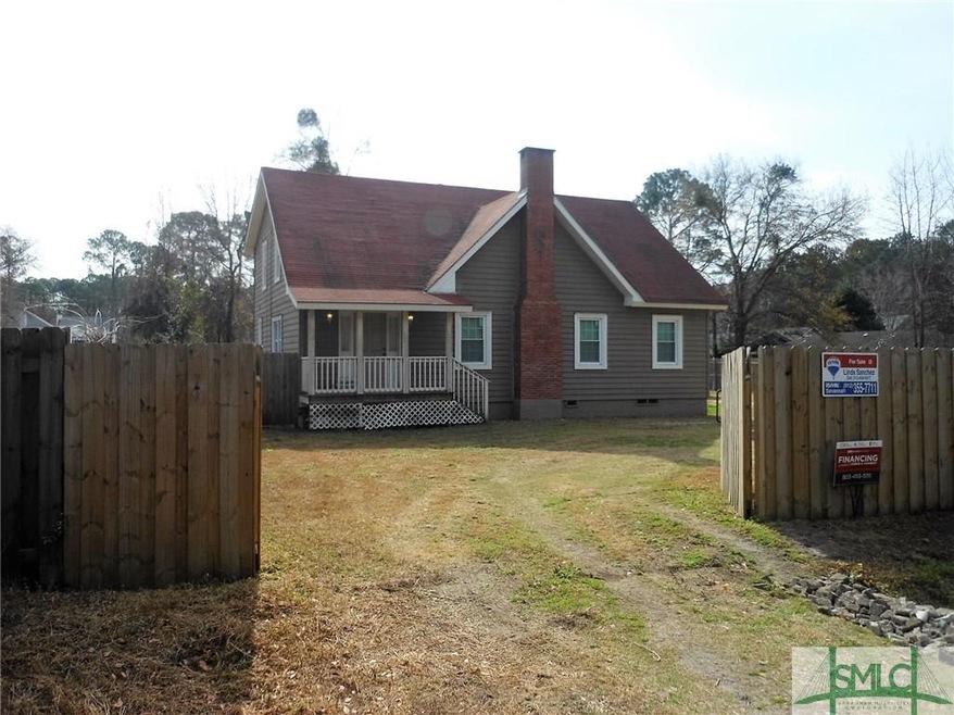 Large Home and Property Located Conveniently in Is