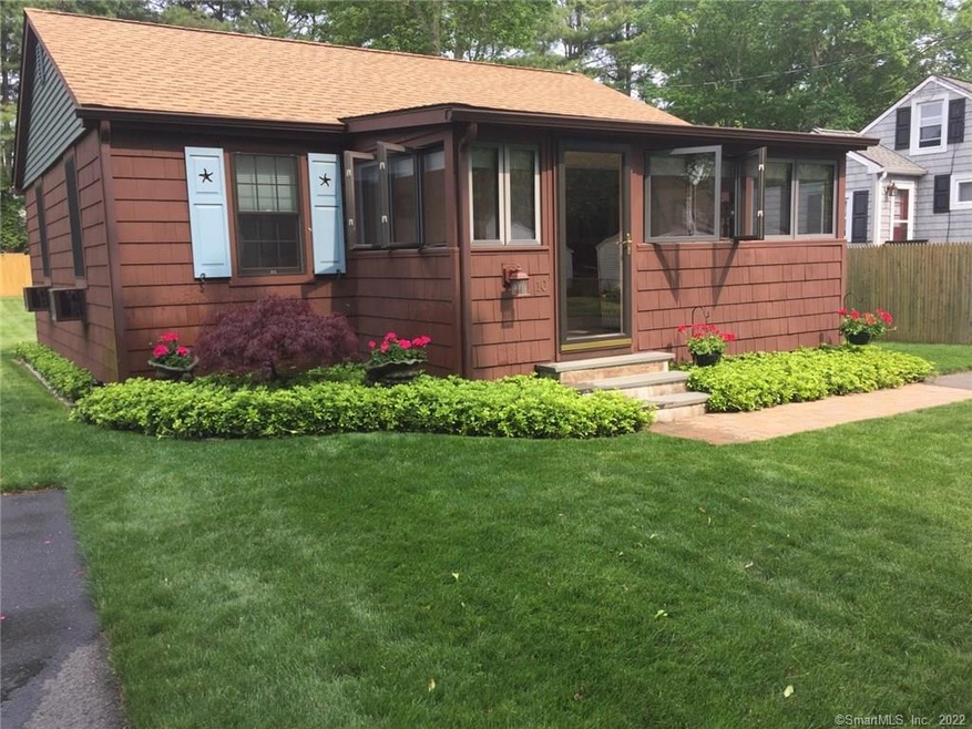 10 Brookside Ave E, Westbrook, CT 06498 - photo 1