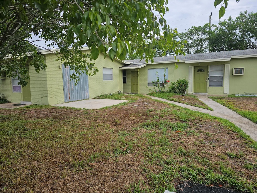 2009 NW 28th St, Oakland Park, FL 33311 - photo 1