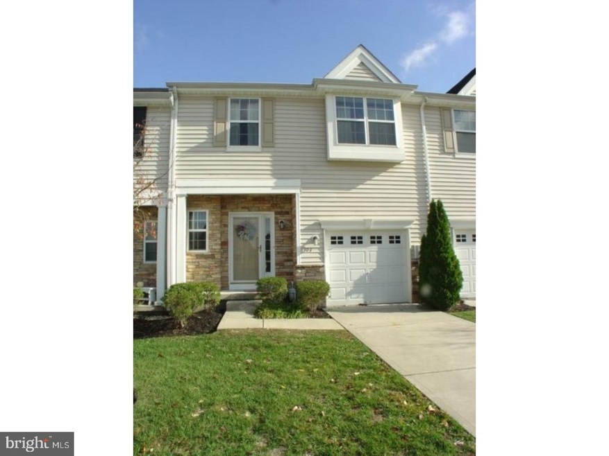 103 Oakridge Dr, Mount Royal, NJ 08061 - photo 1