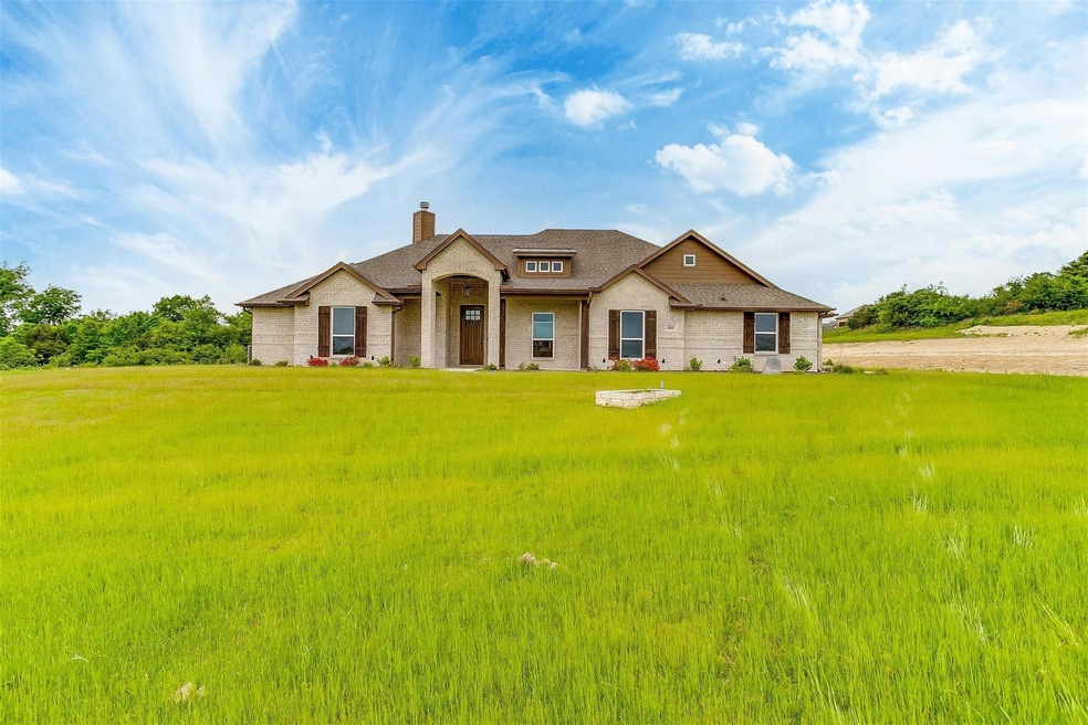 1016 Kessler Ct, Weatherford, TX 76087 - photo 1