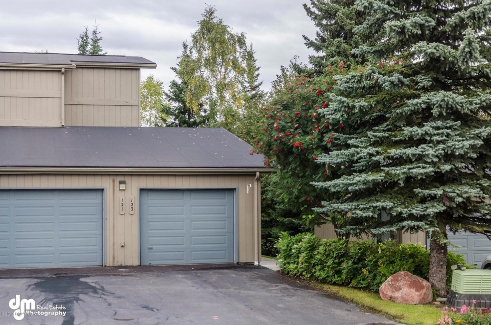 123 W 22nd Avenue Anchorage AK-large-021