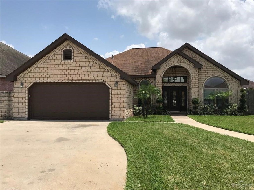 912 E Brady Cir, Pharr, TX 78577 - photo 1