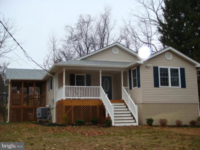 15904 Joyce Ln, Laurel, MD 20707 - photo 1