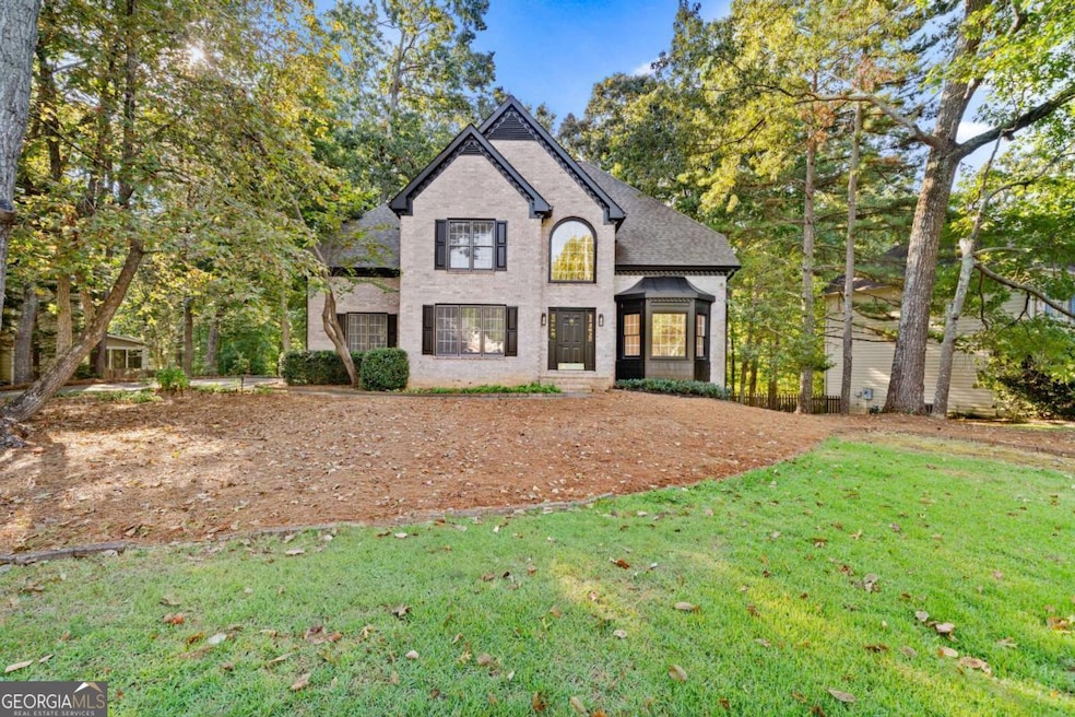 6211 Woodlore Dr NW, Acworth, GA 30101 - photo 1