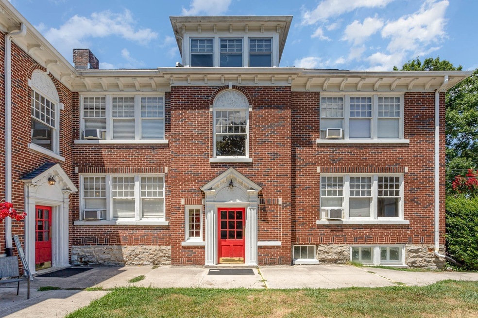 804 Walker St unit 10 -Loft, Columbia, TN 38401 - photo 1