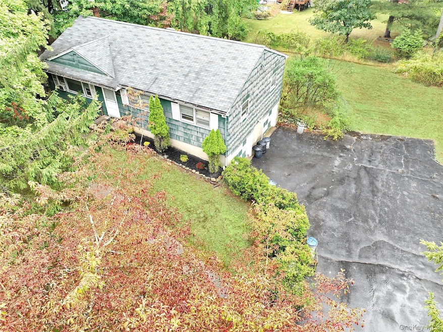 17 Midway Rd, Spring Valley, NY 10977 - photo 1