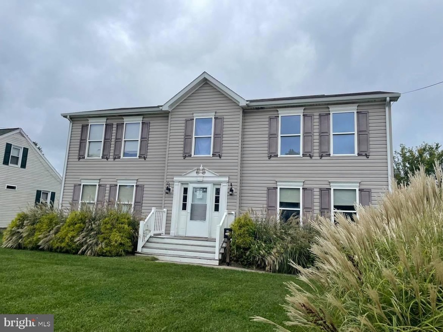 239 Delaware Ave, Harrington, DE 19952 - photo 1