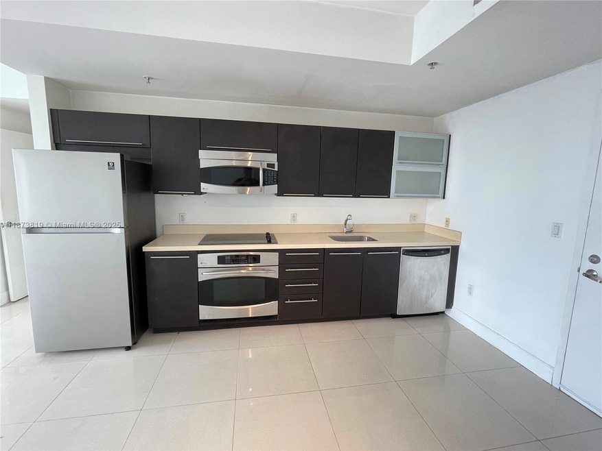 The Ivy Condominium unit 1809, Miami, FL 33130 - photo 1