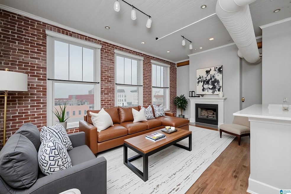 113 22nd St N unit 403, Birmingham, AL 35203 - photo 1