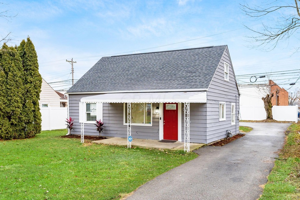 4963 Dimson Dr S, Columbus, OH 43213 - photo 1