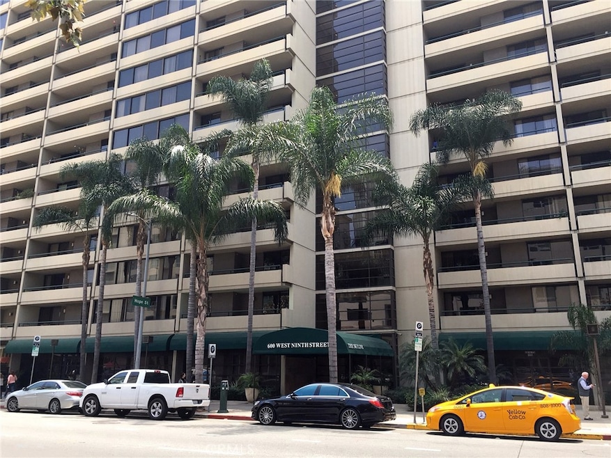 Skyline unit 1114, Los Angeles, CA 90015 - photo 1