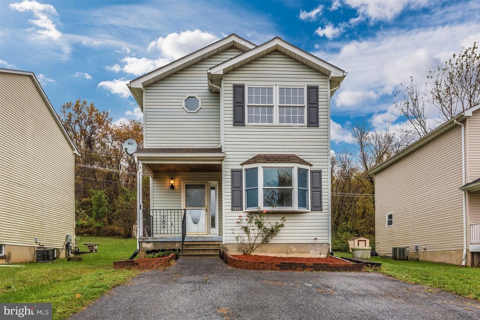 626 Tritapoe Dr, Knoxville, MD 21758 - photo 1