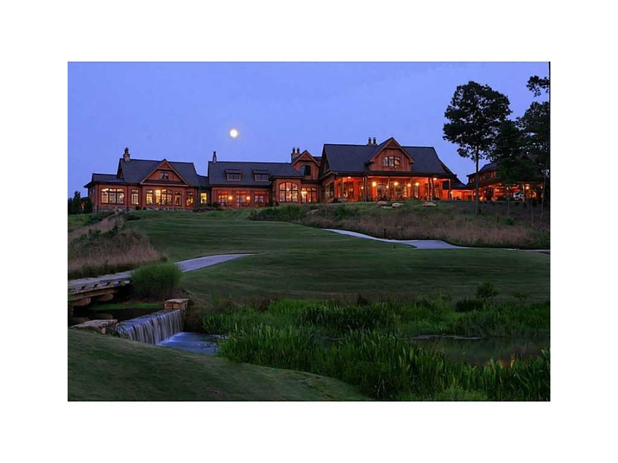 Amenities. Welcome to the River Club