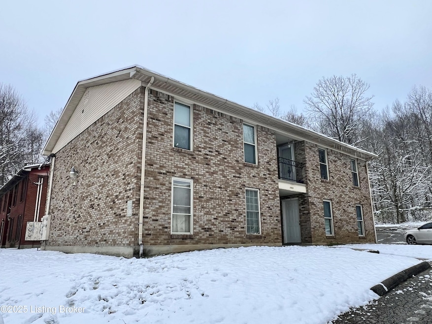 8503 Standing Oak Dr, Louisville, KY 40258 - photo 1