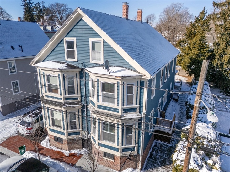 60 Boardman St, Newburyport, MA 01950 - photo 1