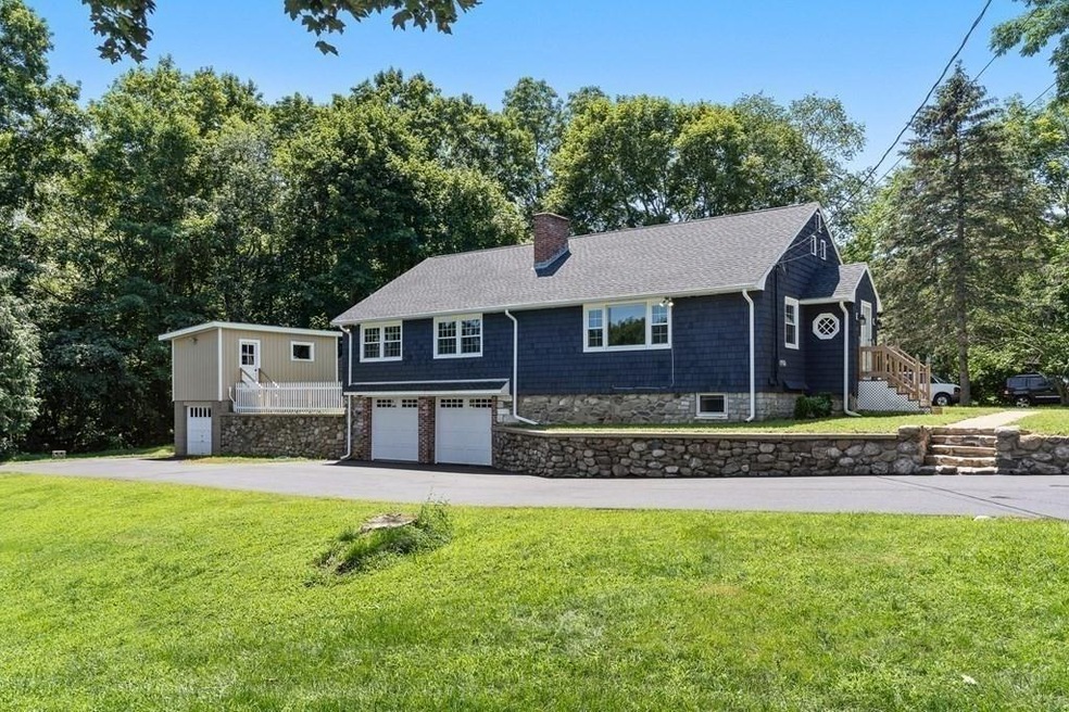 10 Adams St, Merrimac, MA 01860 - photo 1