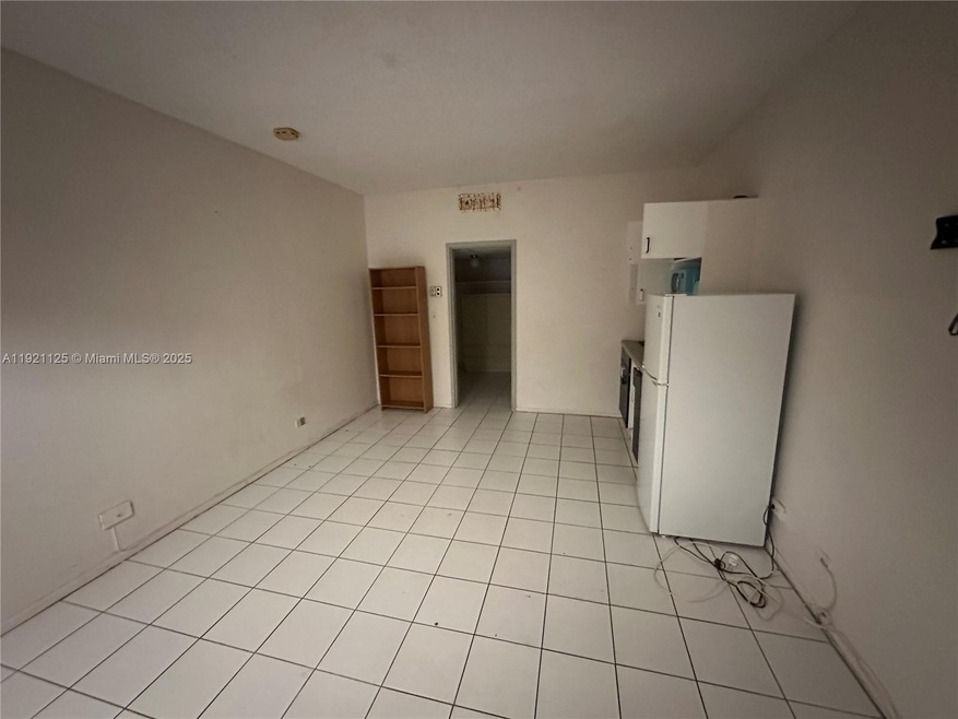 26 Diplomat Pkwy unit 2380, Hallandale Beach, FL 33009 - photo 1