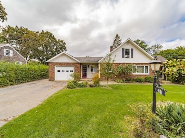 281 Morgan St, South Hadley, MA 01075 - photo 1