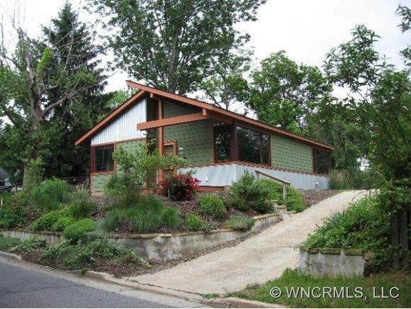 Trendy Hardiboard/Metal Design