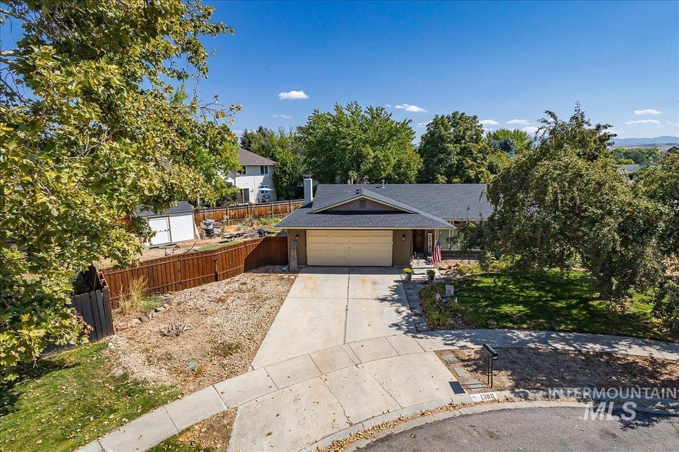 1380 E Cerramar Ct, Eagle, ID 83616 - photo 1