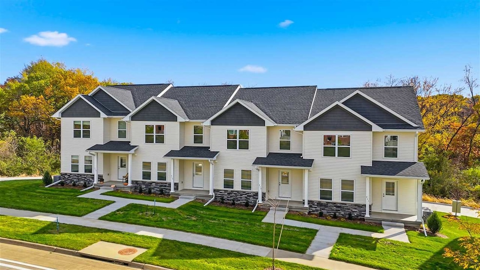 713 E Foster Rd, Iowa City, IA 52245 - photo 1