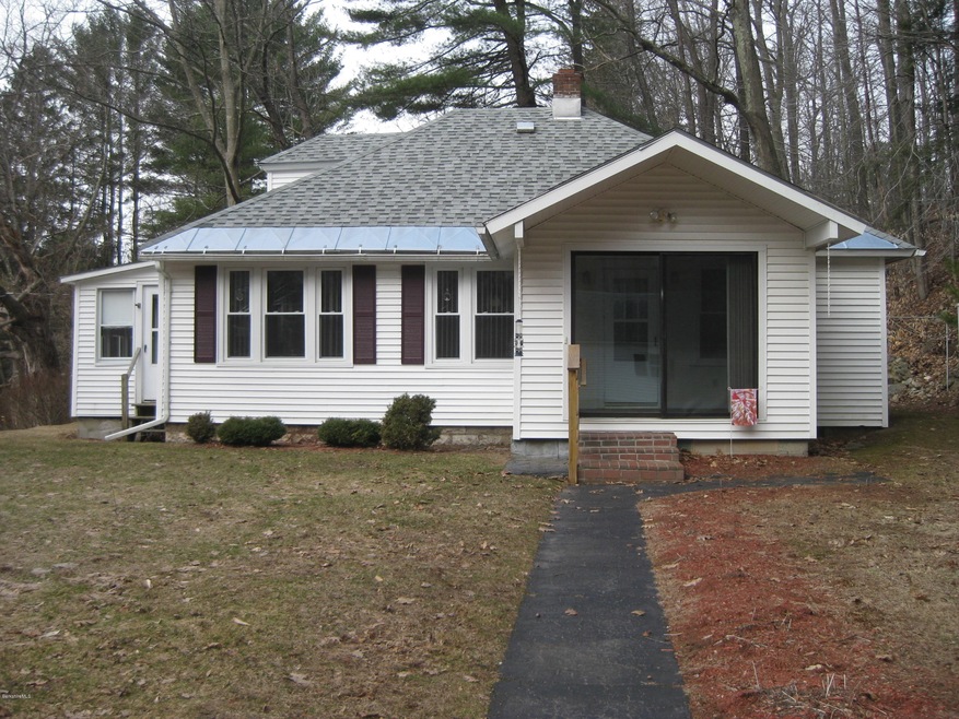 walkway to side porch mudroom