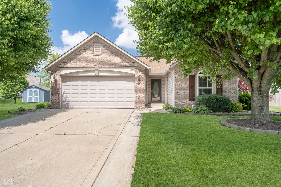 1008 Canary Creek Ct, Franklin, IN 46131 - photo 1