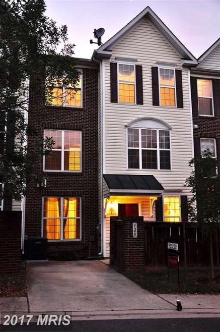 125 Whiskey Creek Cir, Frederick, MD 21702 - photo 1