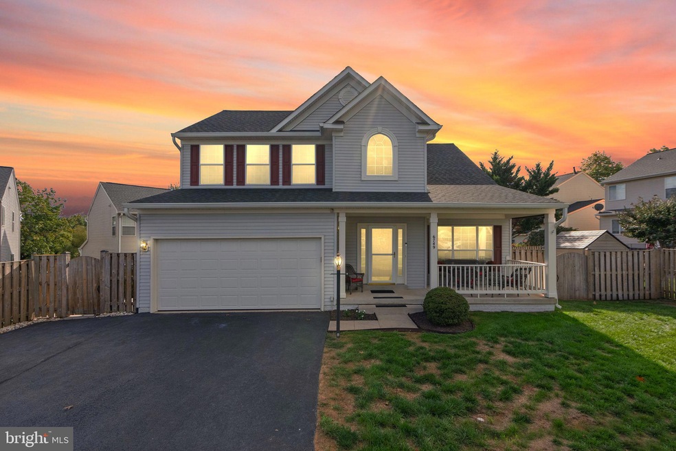 6749 Sutton Oaks Way, Gainesville, VA 20155 - photo 1