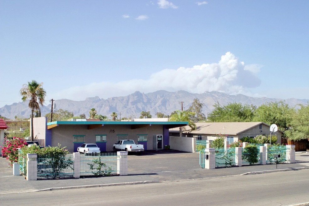 715 Bldg 2003