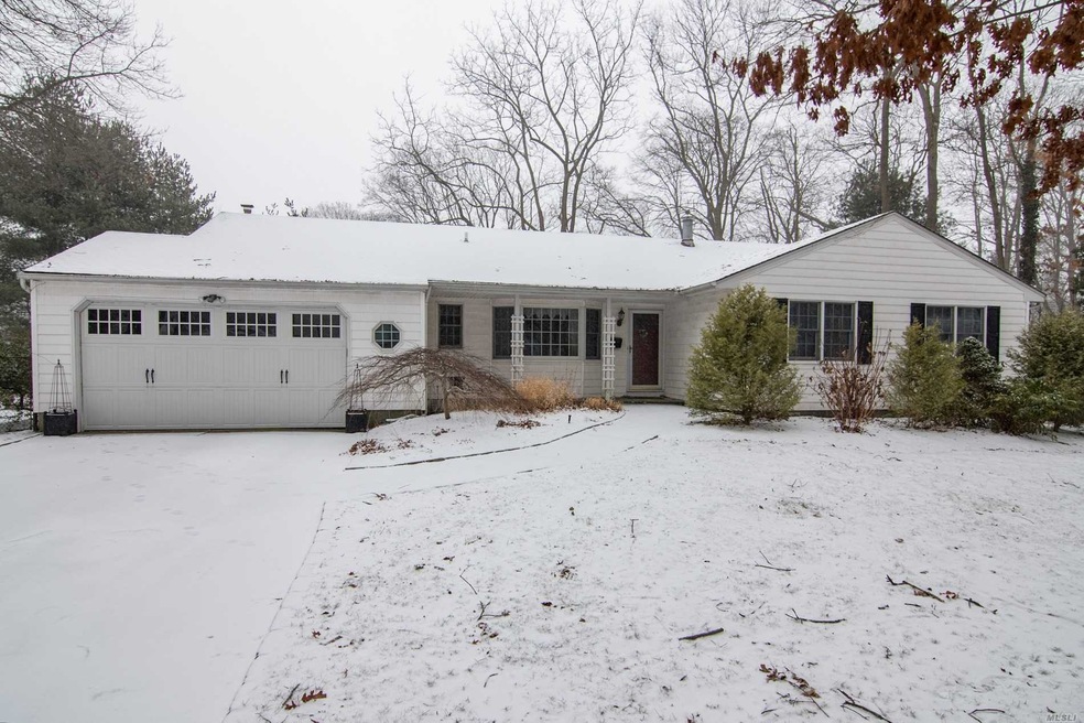 3 Cole Ct, Bayport, NY 11705 - photo 1