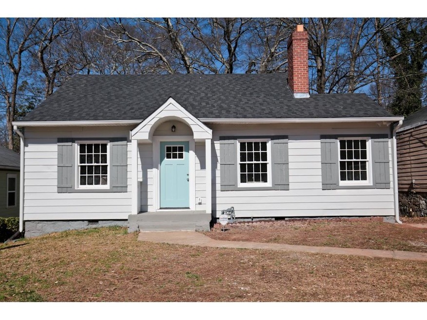 Fully Renovated Bungalow!