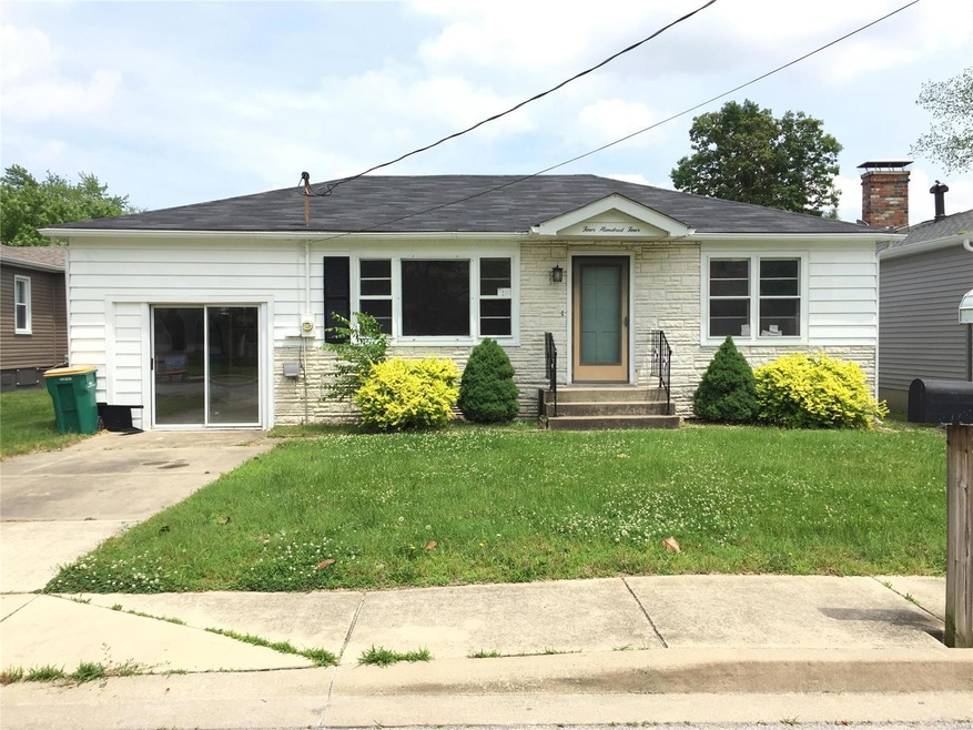 404 N Donk Ave, Maryville, IL 62062 - photo 1