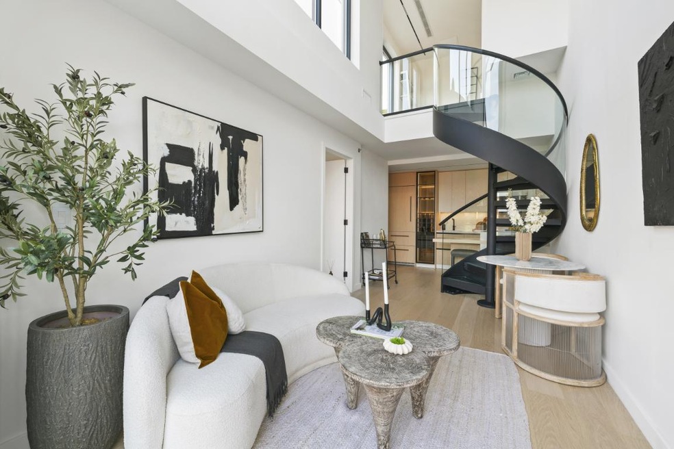 Sold $1,300,000 • Co-Listing Agent