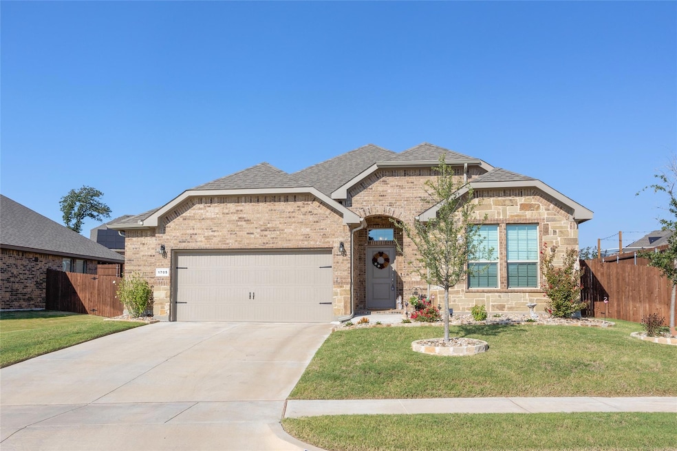 1705 Swale Ln, Granbury, TX 76049 - photo 1