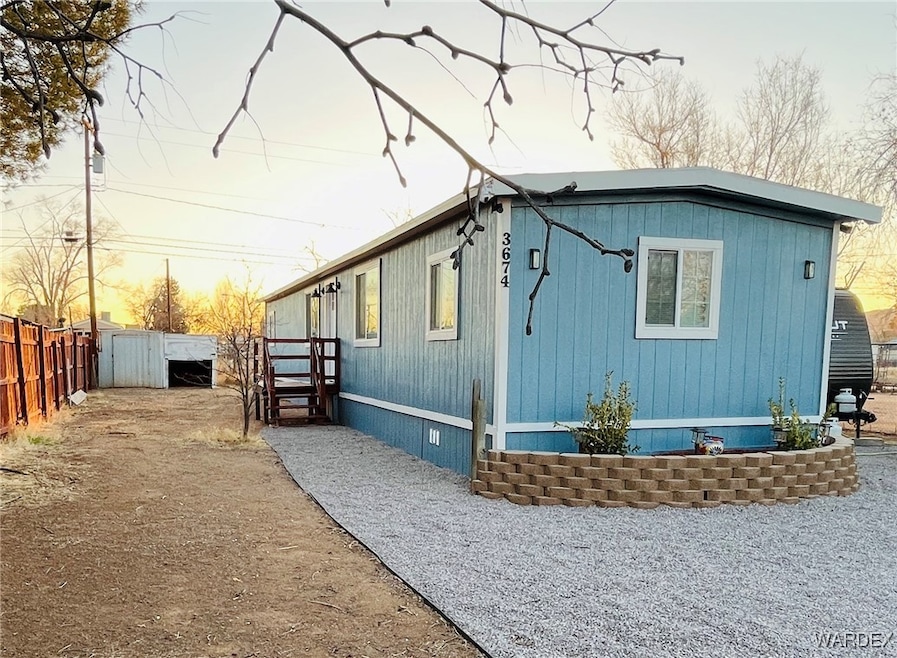 Move in Ready! This can be your new homestead loca