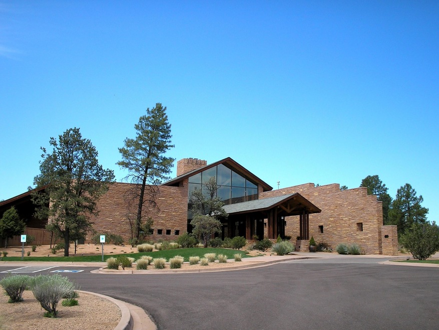 Clubhouse 001