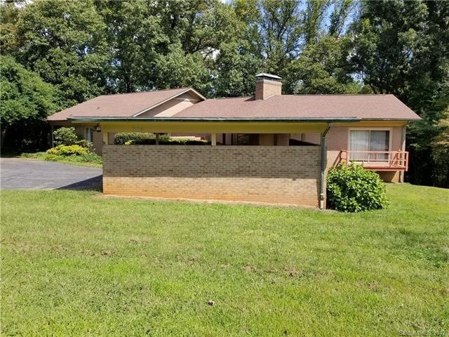 Front view of 878 Wendover Rd. Statesville NC 2867